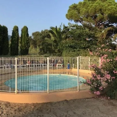 Les Pins Parasols * Le Lavandou